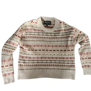 American Eagle Outfitters Cream and Red Crewneck Sweater